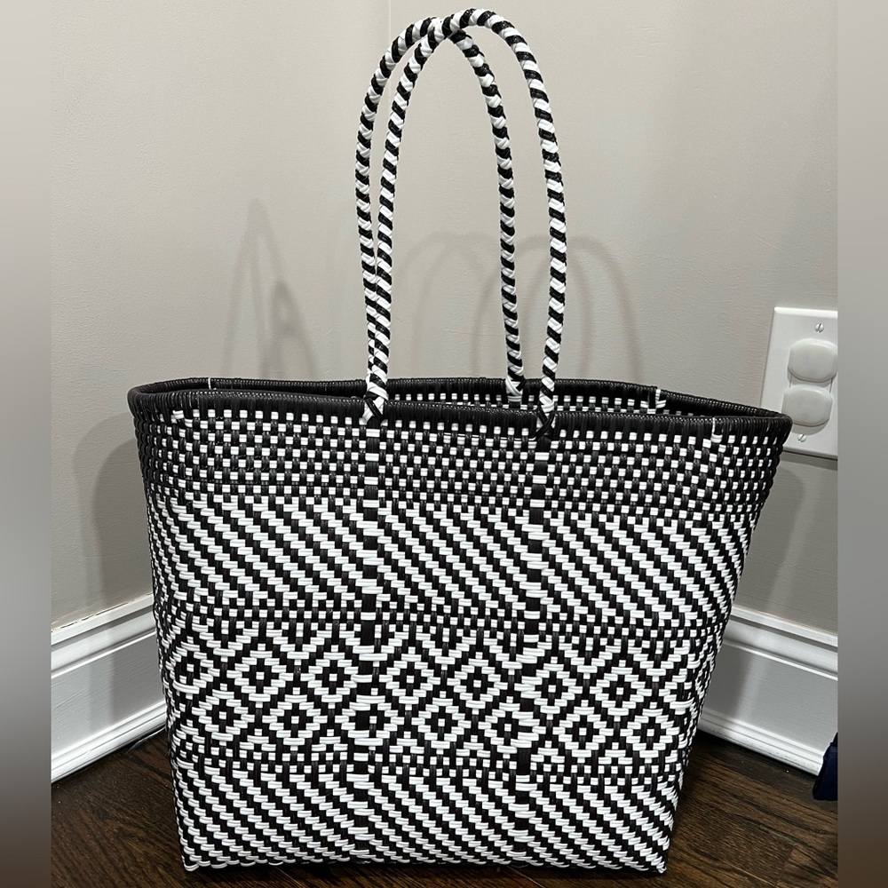 Handmade Plastic Woven Large Beach Bag- Black and White